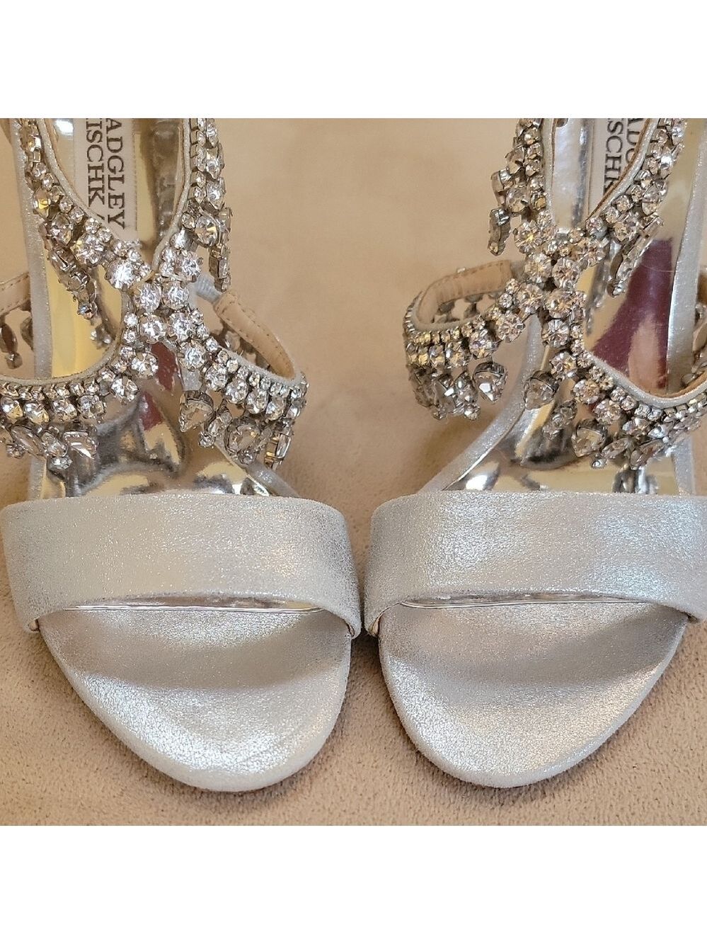 Badgley Mischka Women's Silver Heels Size 6.5 EUC - Picture 7 of 11